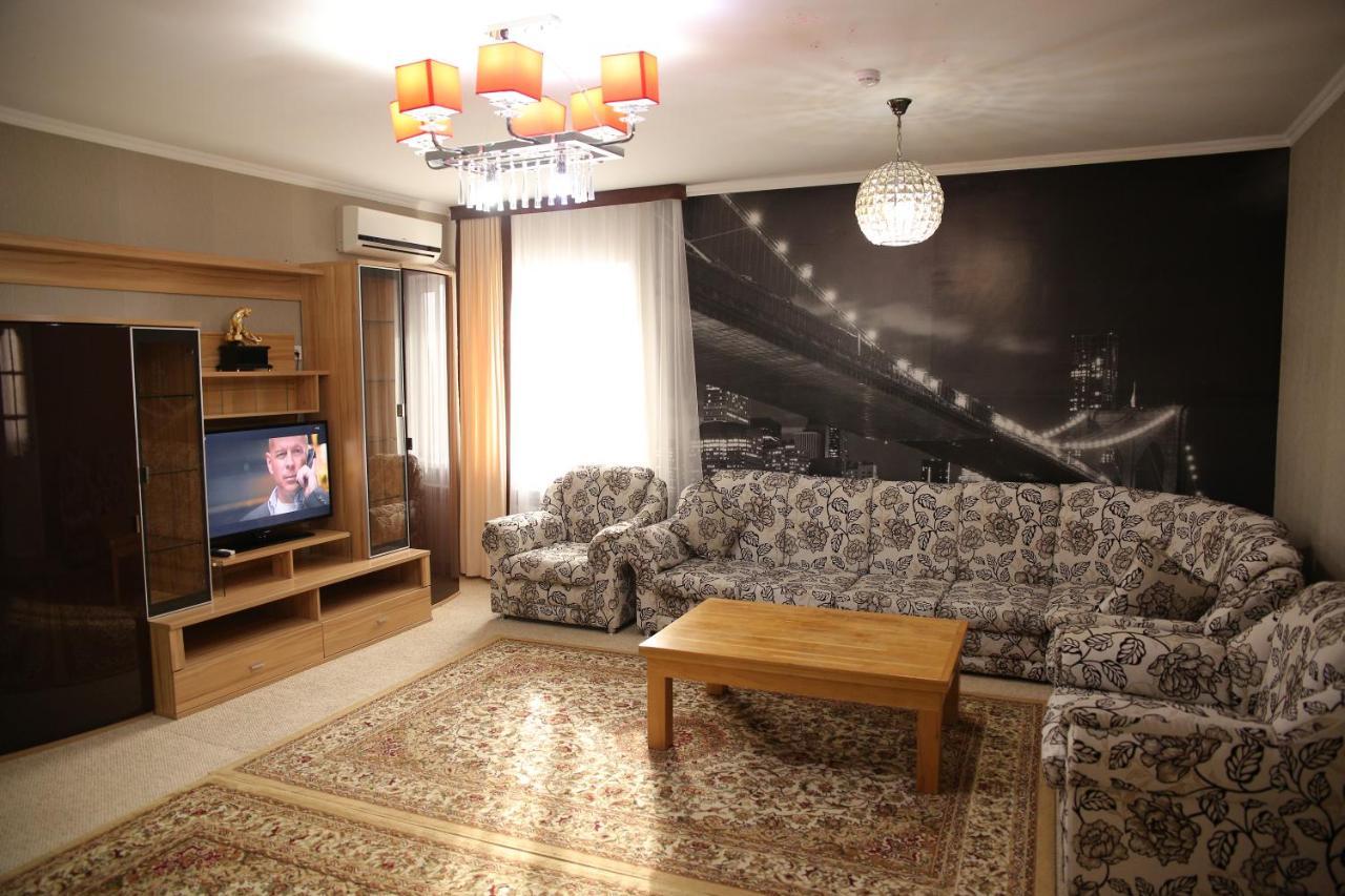 Sweet Home Hotel Atyraū Exteriér fotografie